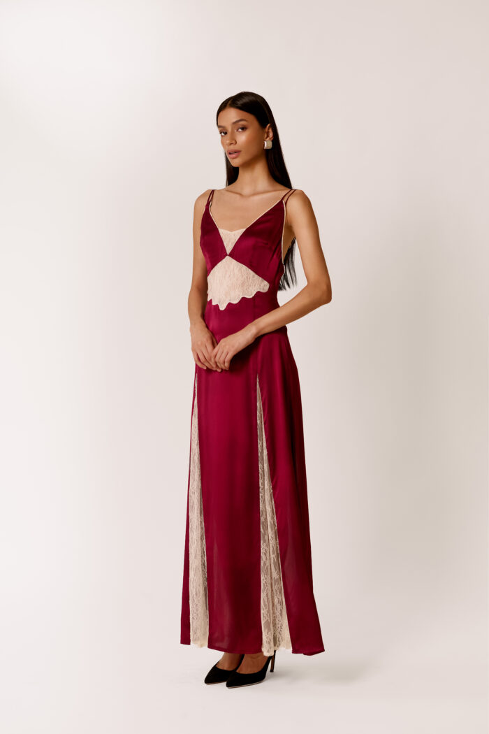 Alcazar in Madder - Imagen 2