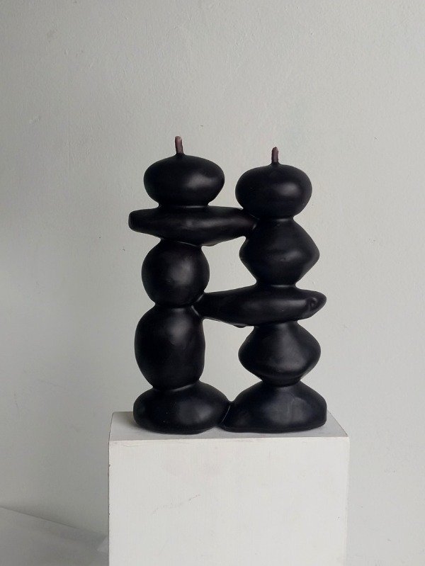 Roca Doble negro1 Vela Roca Doble - Imagen 1