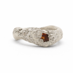 Anillo Sculped Round Shape