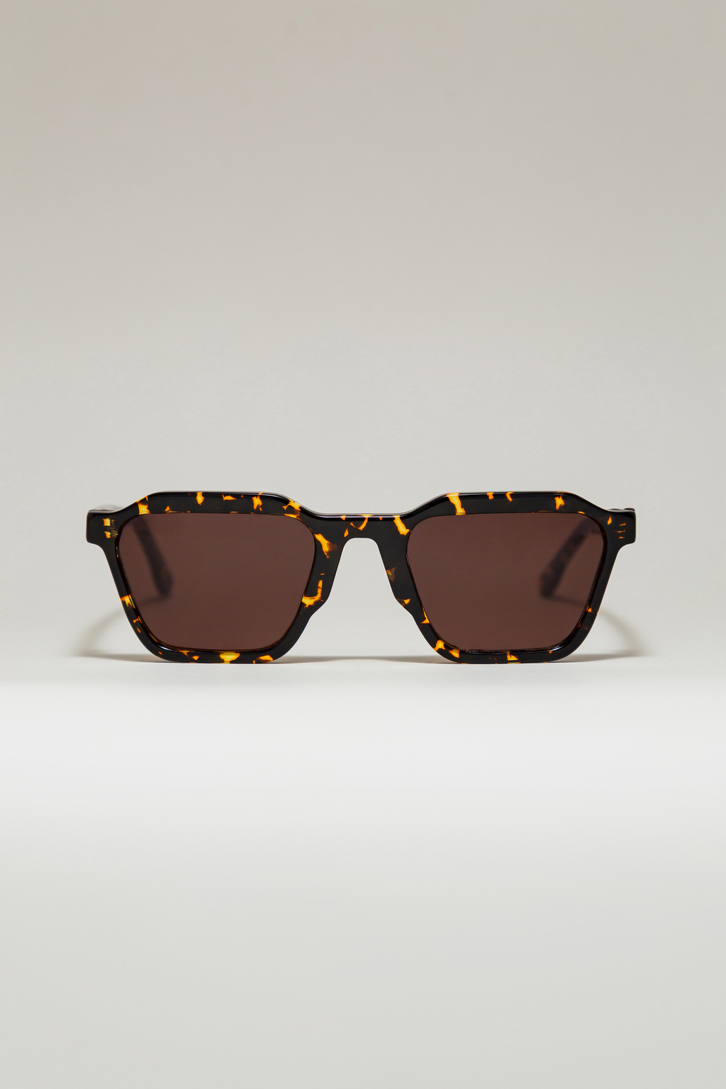 anton vintage tortoise 1 Anton - Imagen 1